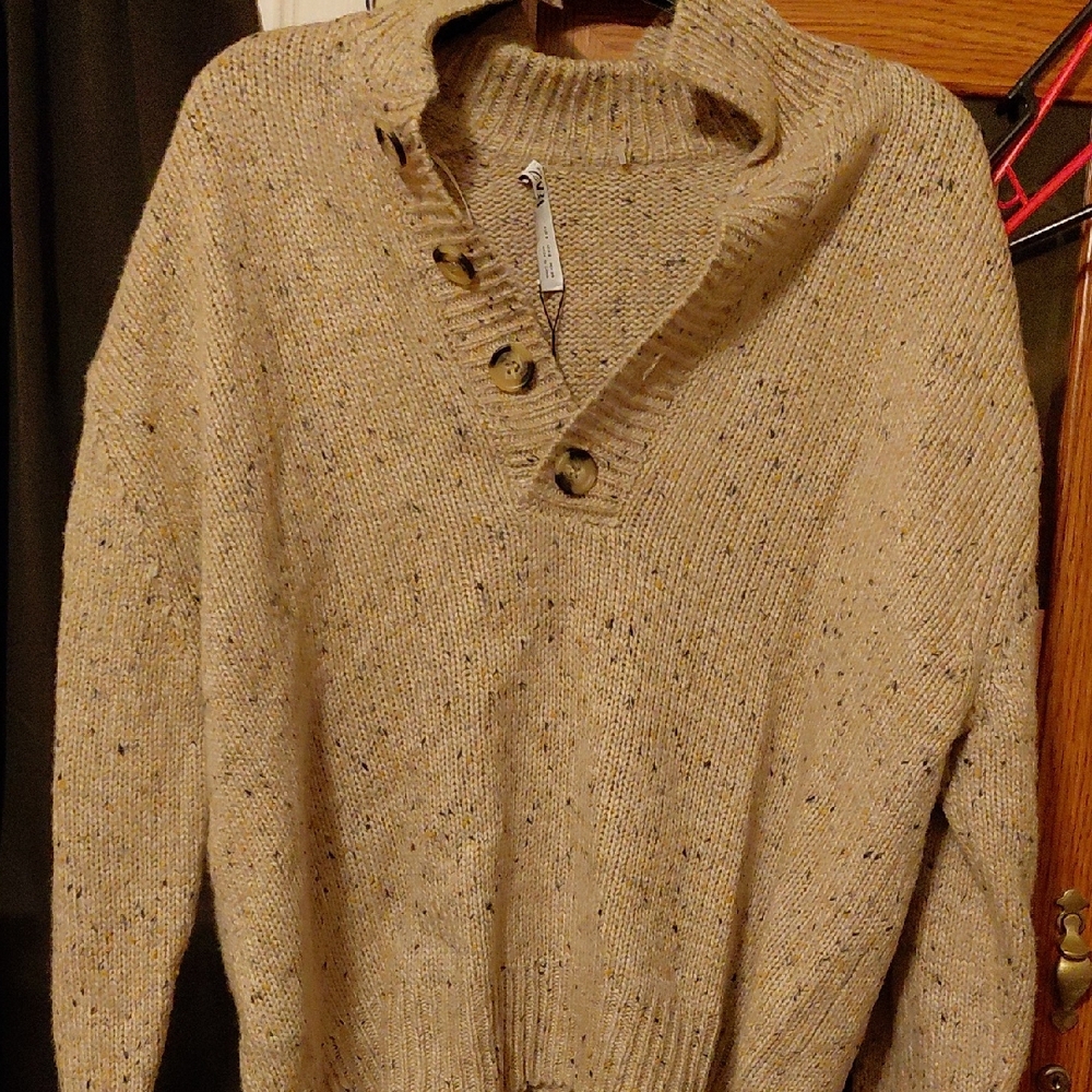 Zara Womens Speckled Tan Turtleneck Sweater